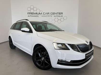 Skoda Octavia Combi 2,0 TSI DSG Limited Style NAVI / LED / KAMER Skoda Octavia Combi 2,0 TSI DSG Limited Style NAVI / LED / KAMER