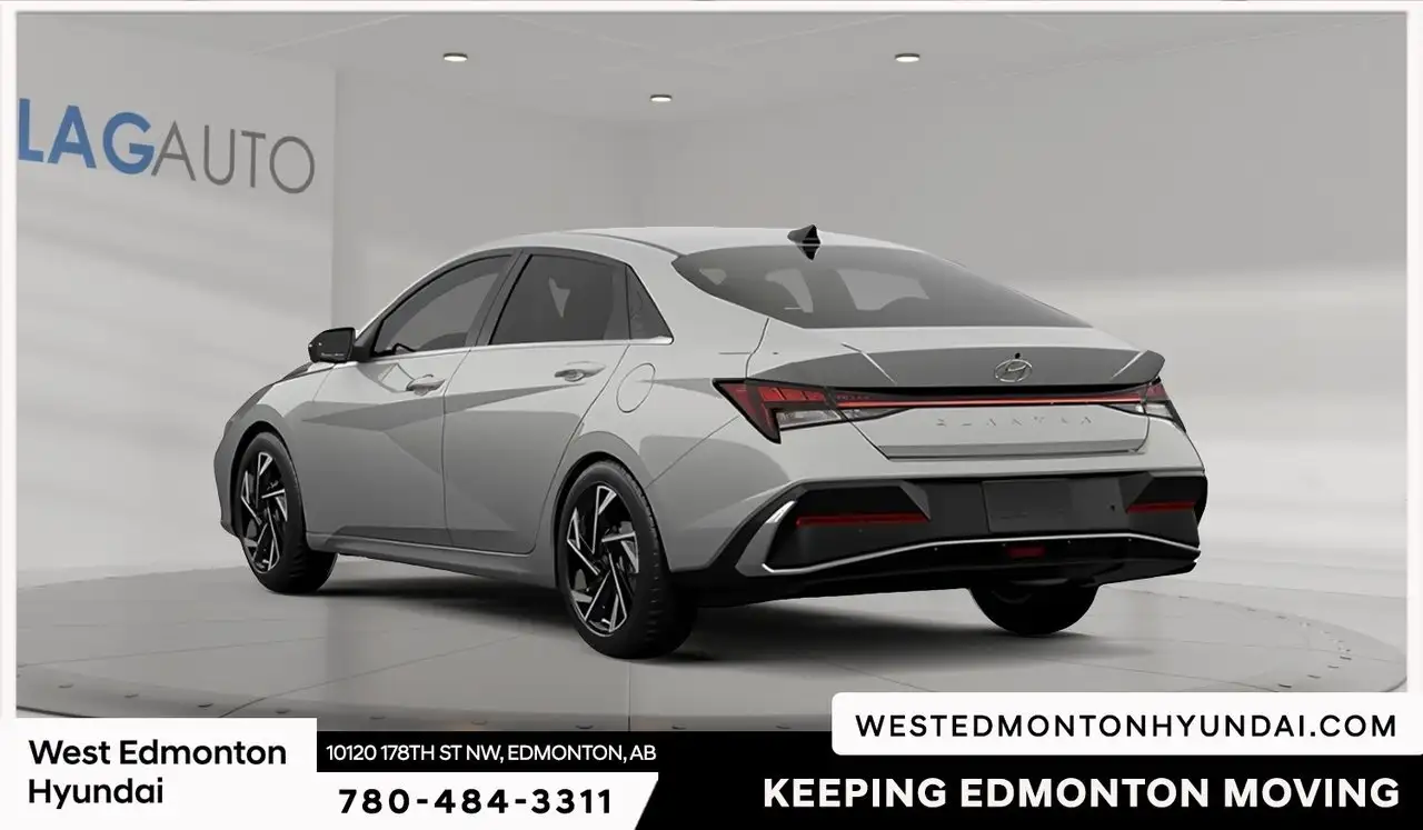 Hyundai ELANTRA photo Hyundai ELANTRA