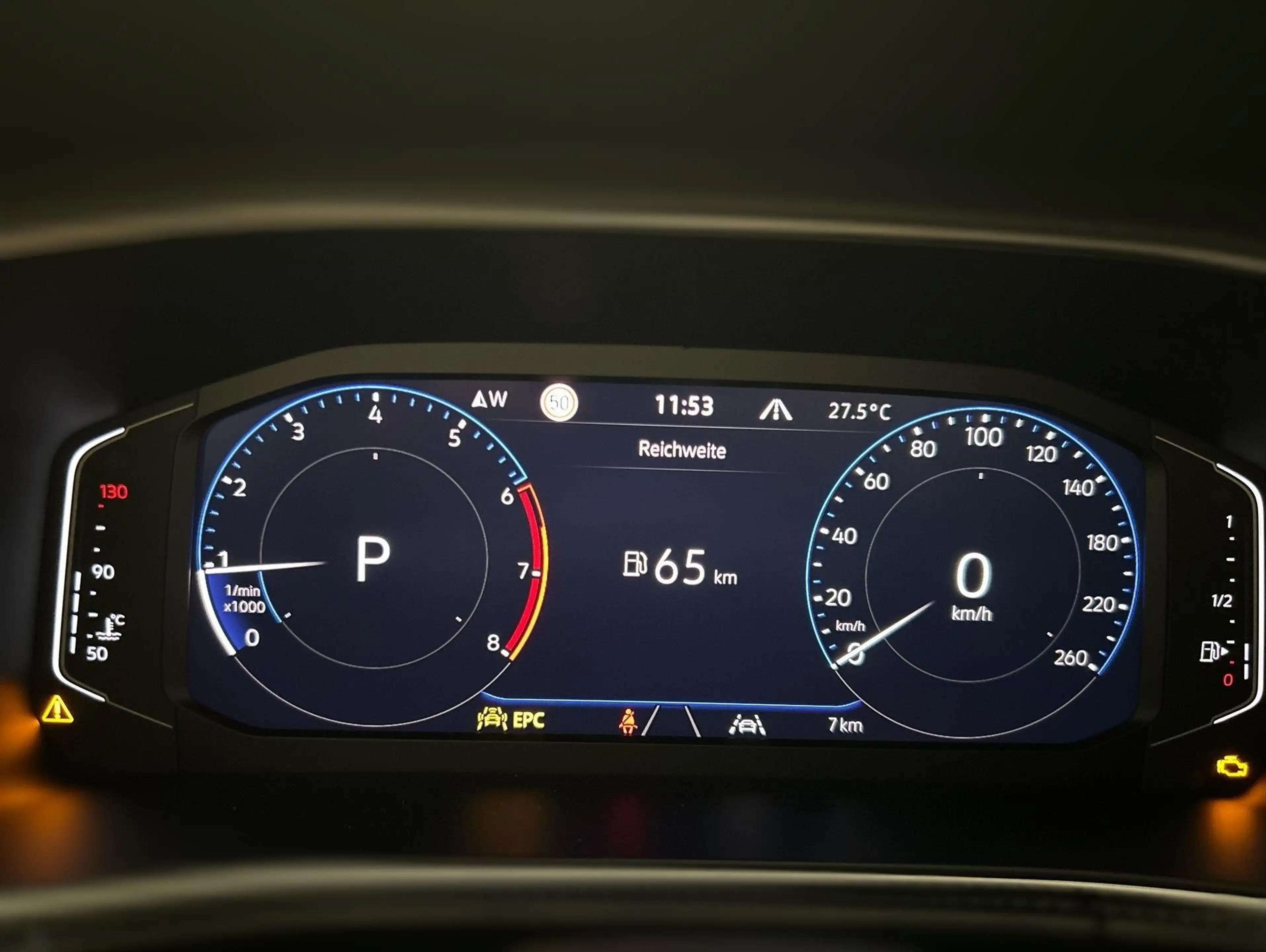 Volkswagen T-Cross R-Line 1.5 l TSI CarPlay Matrix ACC AHK — photo 8