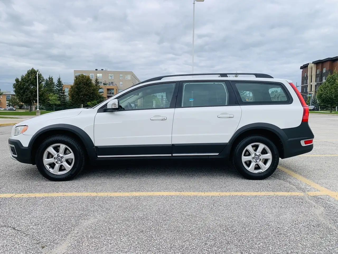 Volvo XC70 снимка Volvo XC70