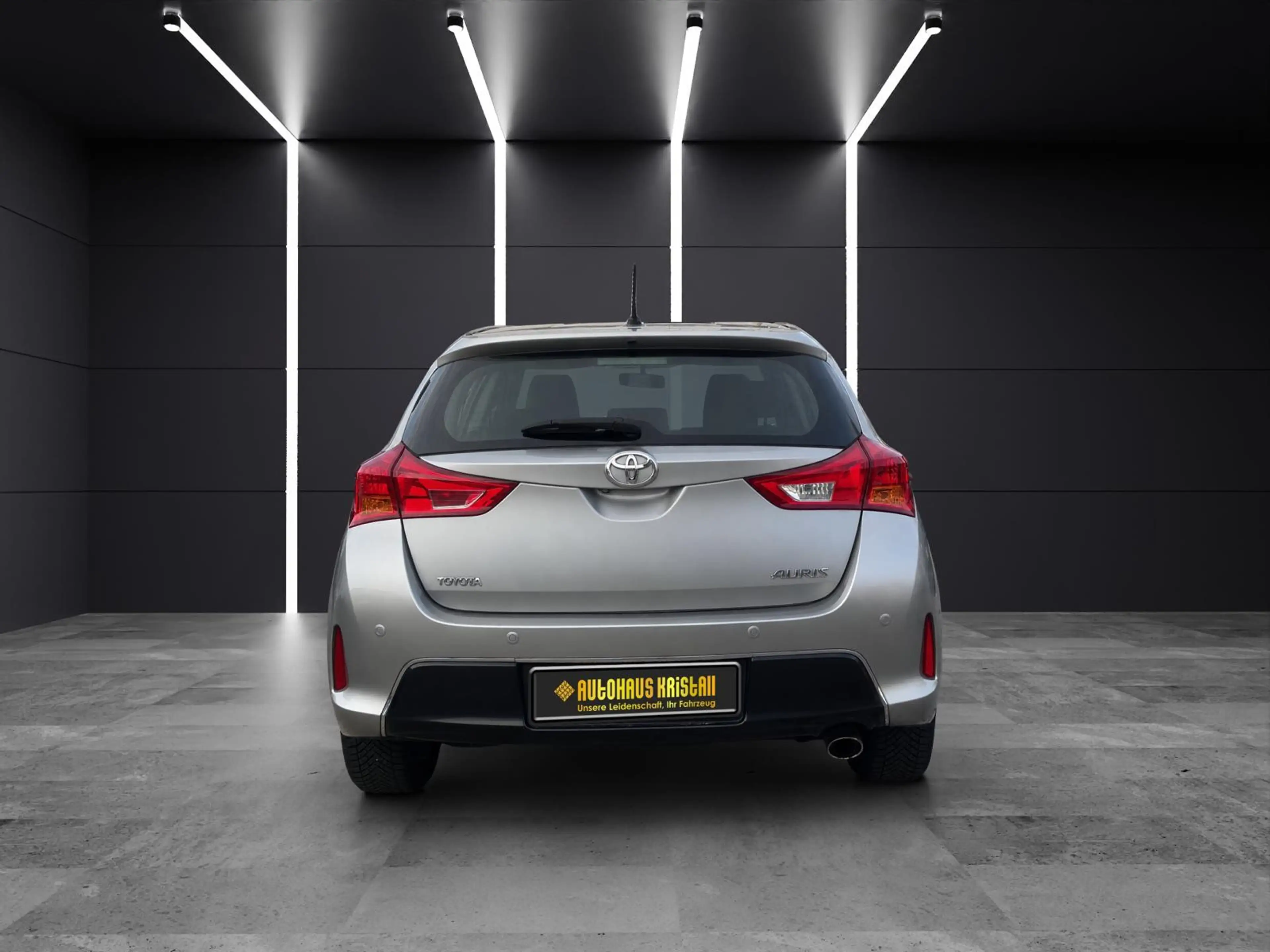 Toyota Auris Life+ 1.HAND *Automatik* TÜV NEU — photo 8
