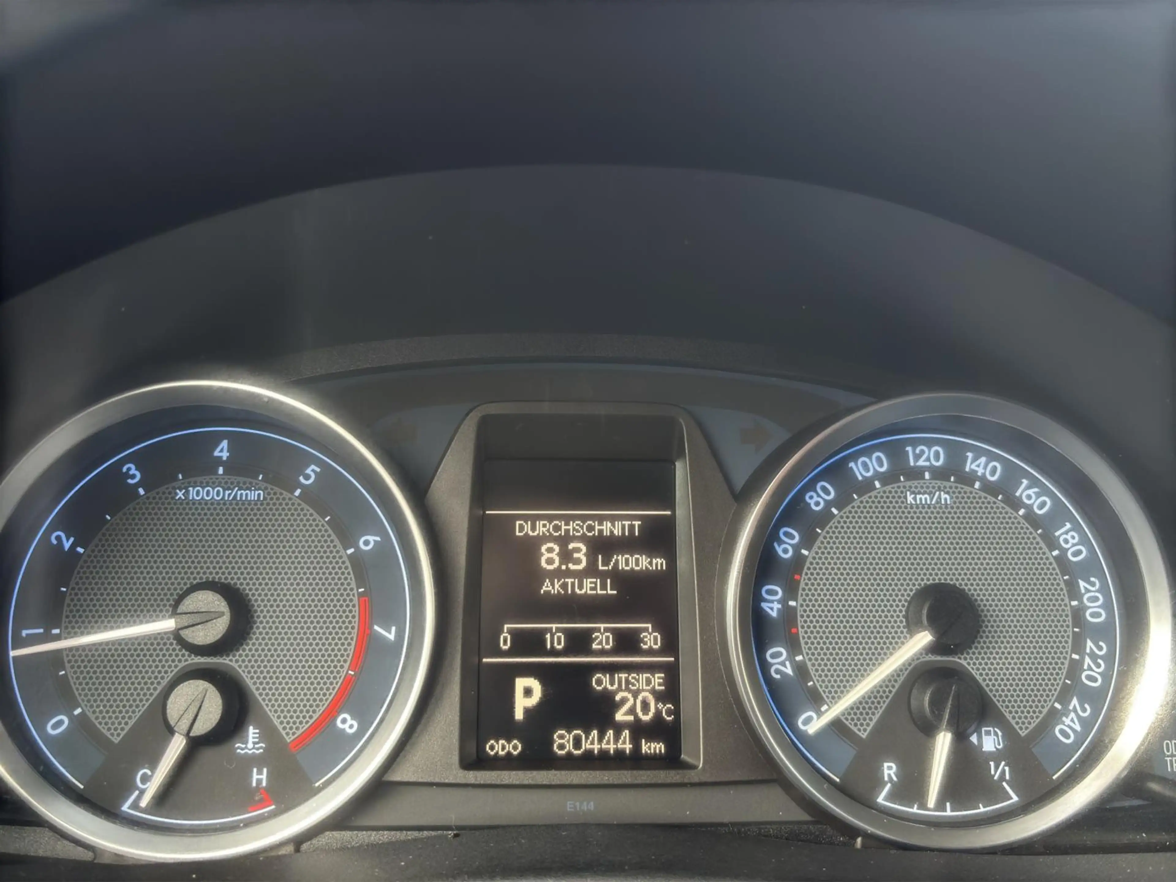 Toyota Auris Life+ 1.HAND *Automatik* TÜV NEU — photo 13