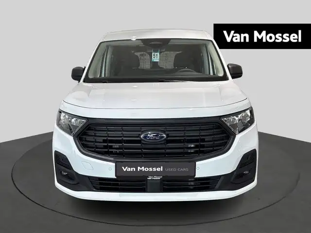 Ford Transit Connect view 2