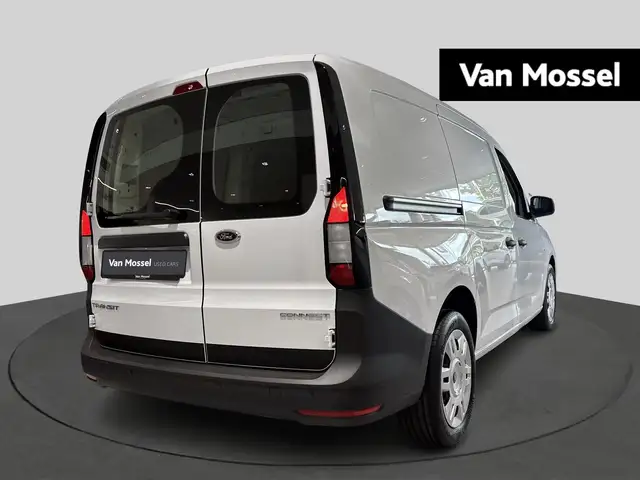 Ford Transit Connect view 4