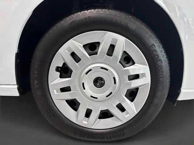 Ford Transit Connect view 6