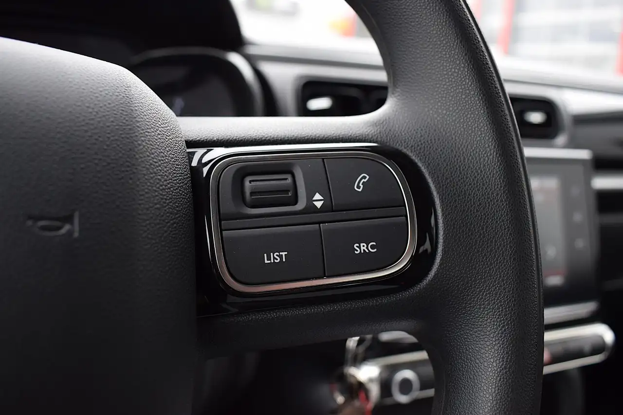 Citroen C3 1.2 PureTech Feel | Apple CarPlay | Cruise | LED | 22