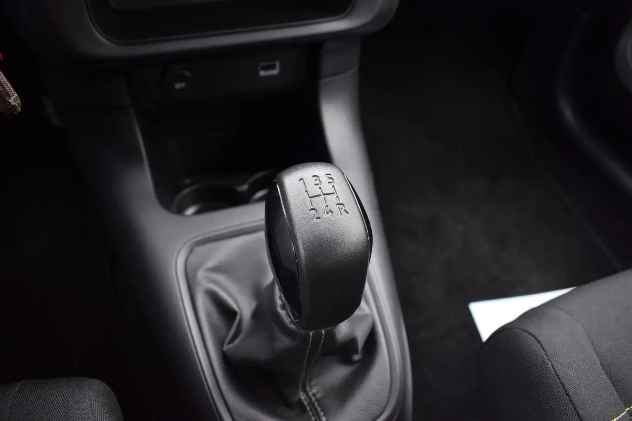 Citroen C3 1.2 PureTech Feel | Apple CarPlay | Cruise | LED | 16
