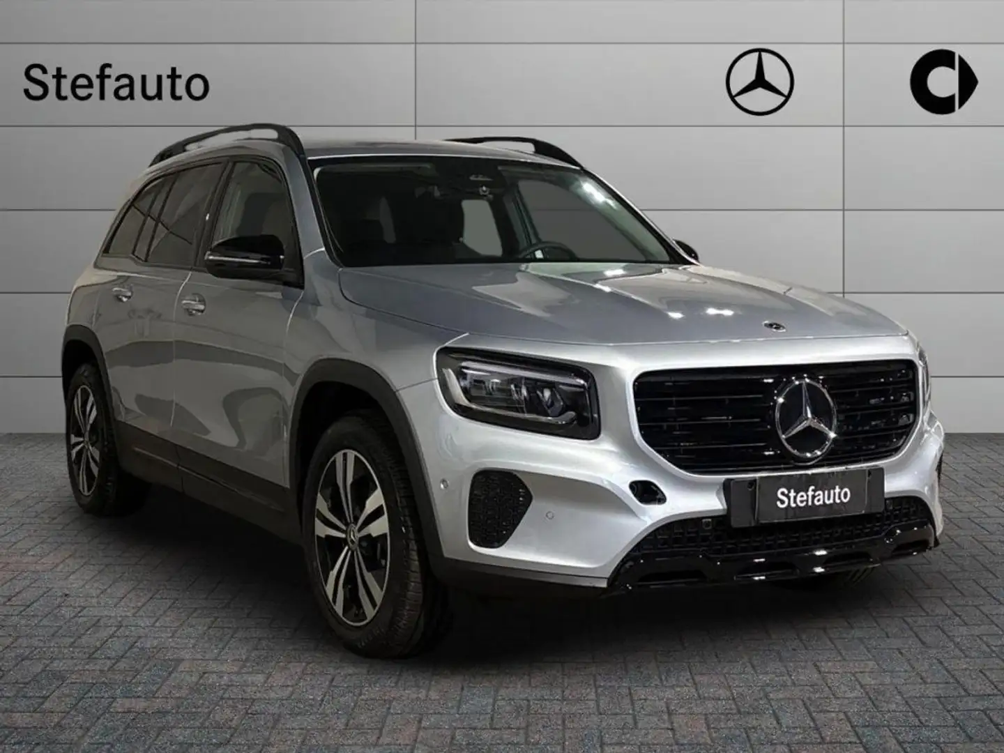 Mercedes-Benz GLB 200 d Automatic Progressive Advanced Plus Zilver - 1