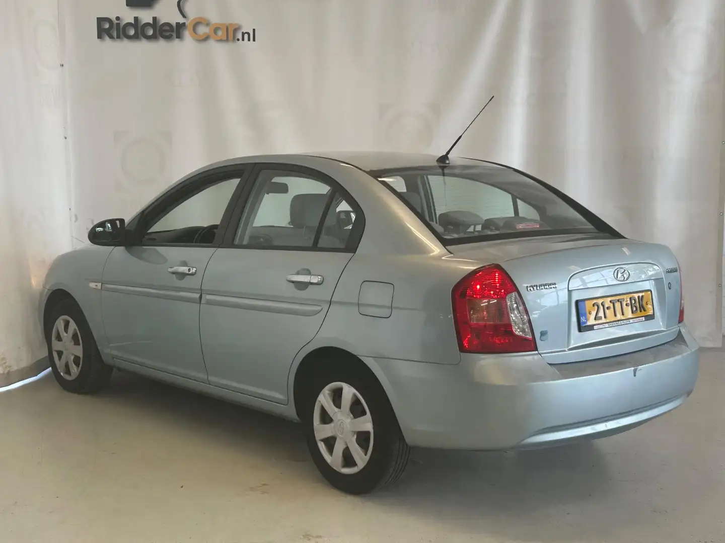 Hyundai ACCENT 1.4i Dynamic|AIRCO|ELEK RAMEN|RADIO|2 SLEUTELS|APK Blau - 2