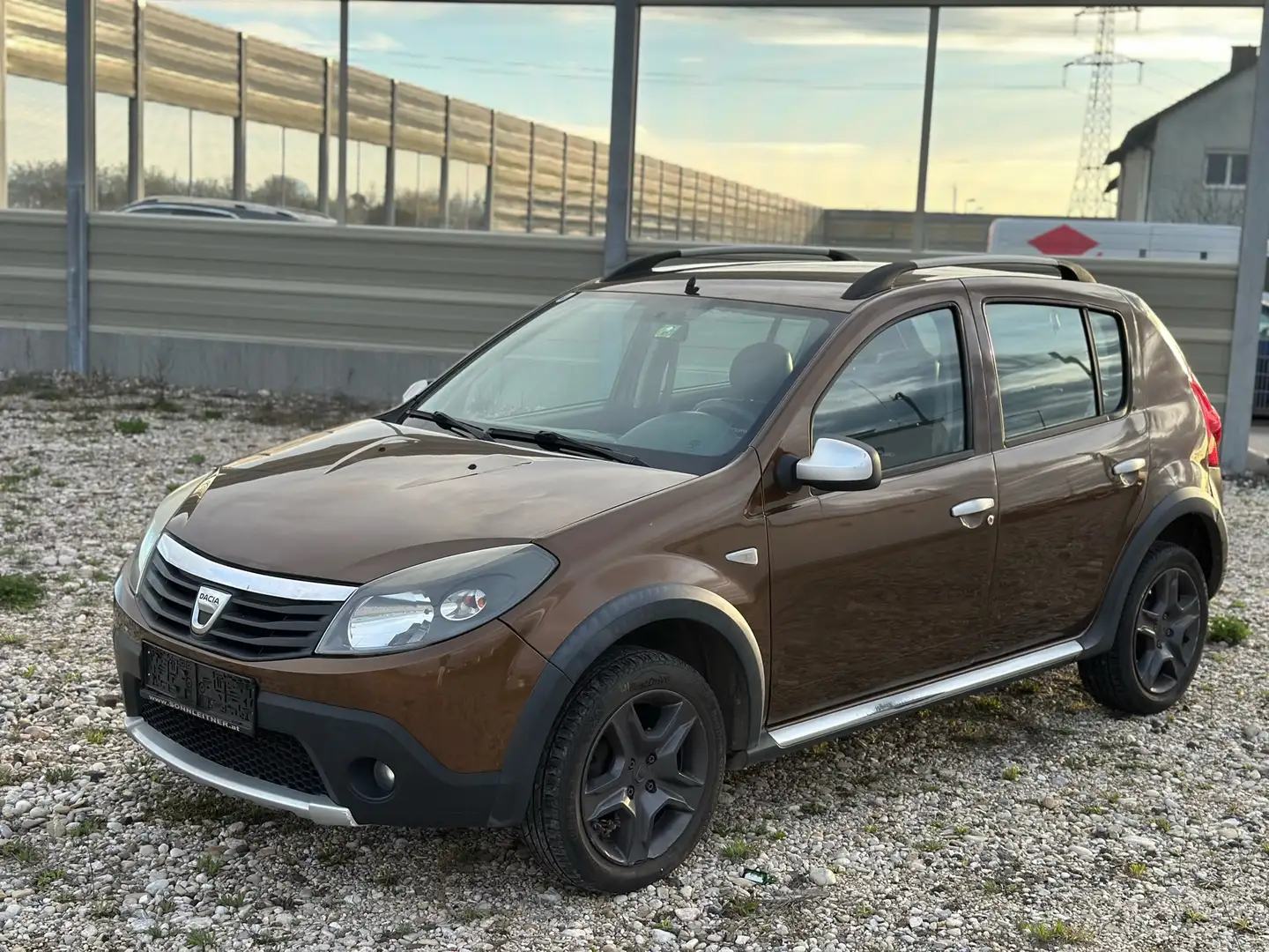 Dacia Sandero 1.6 MPI Stepway II - 1