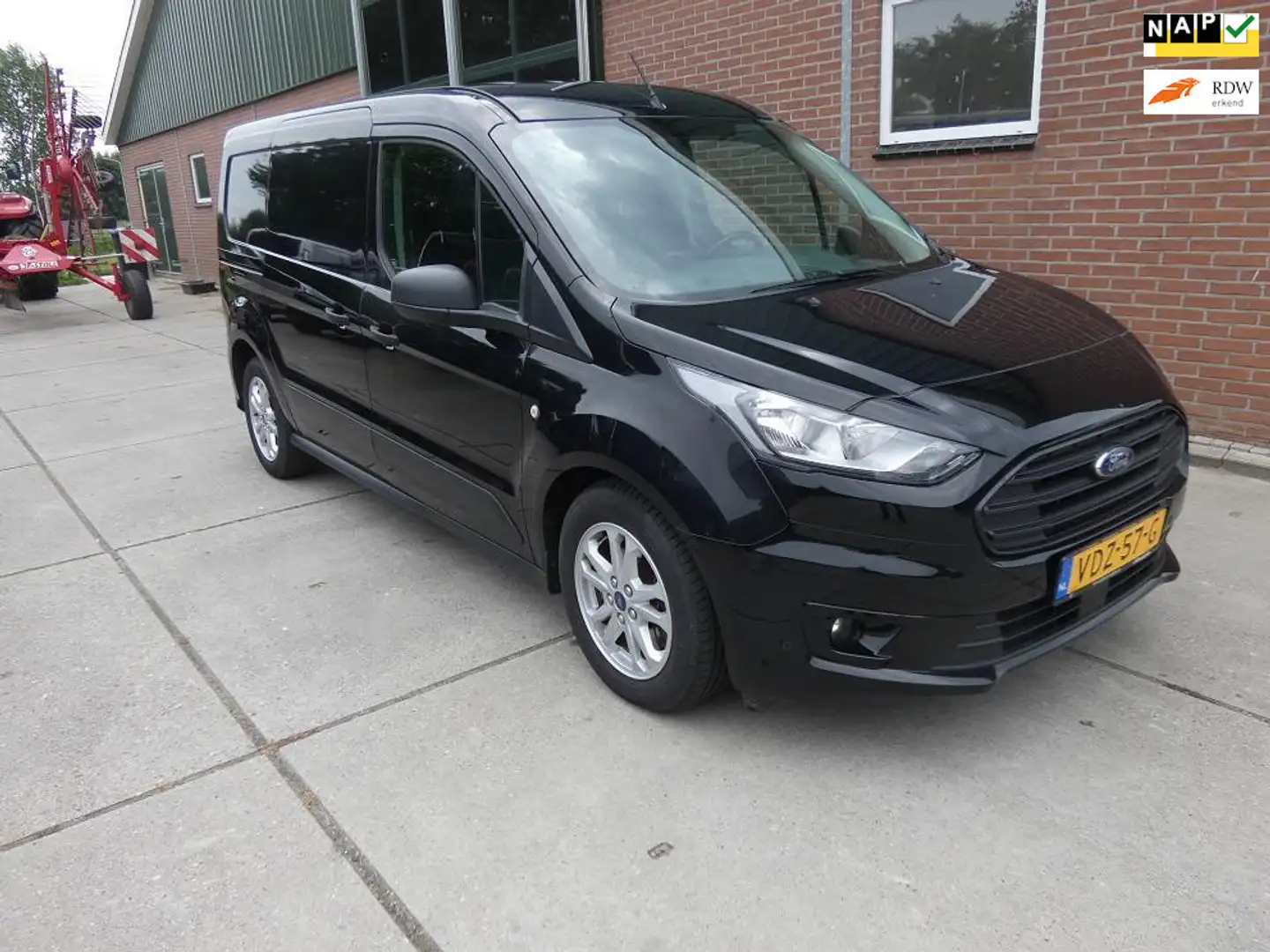 Ford Transit Connect 1.5 EcoBlue L2 Trend*navi/camera*marge Negru - 1