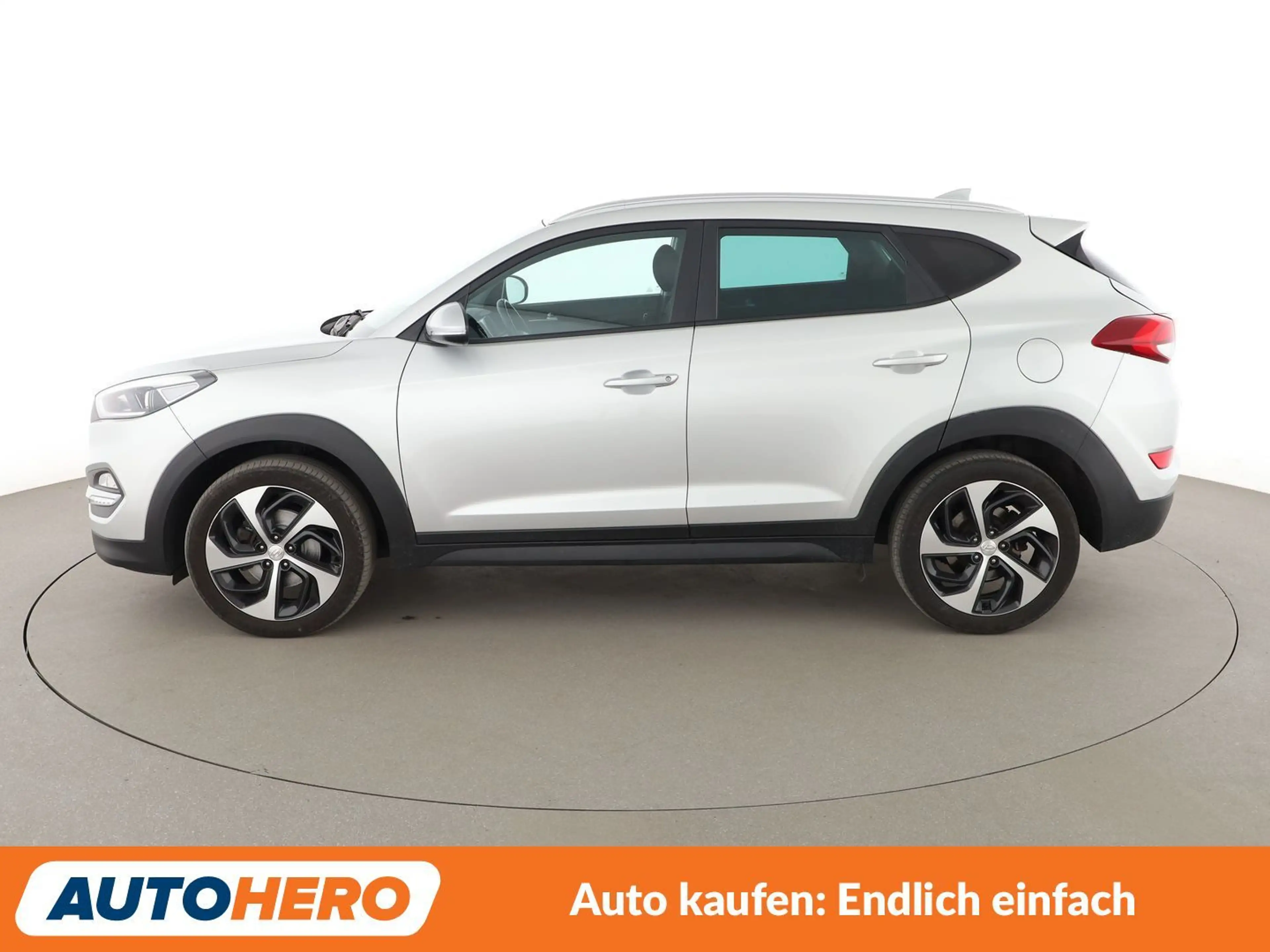 Hyundai TUCSON 1.7 CRDi Advantage blue 2WD *NAVI*TEMPO*CAM* — photo 3