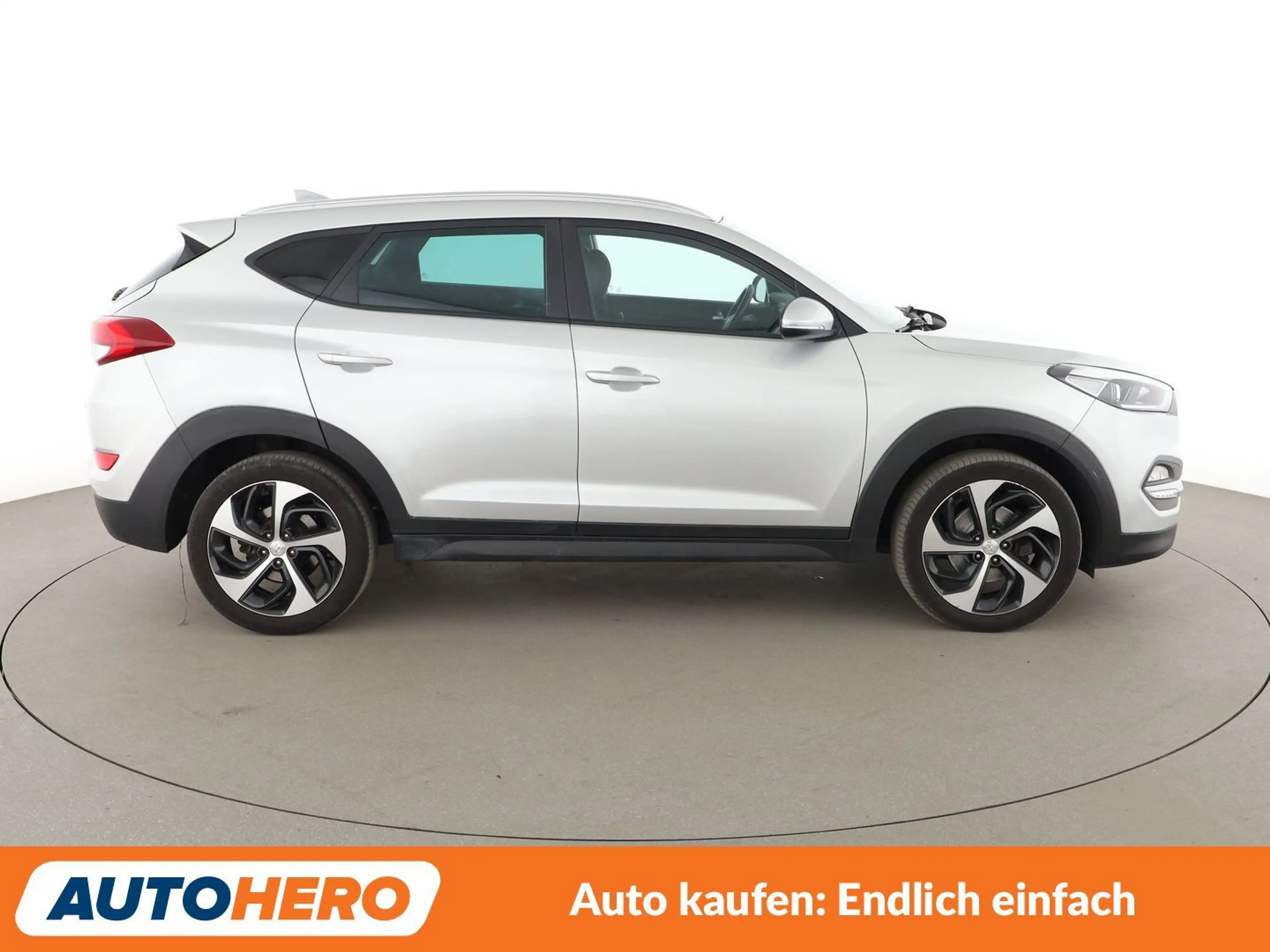 Hyundai TUCSON 1.7 CRDi Advantage blue 2WD *NAVI*TEMPO*CAM* — photo 7