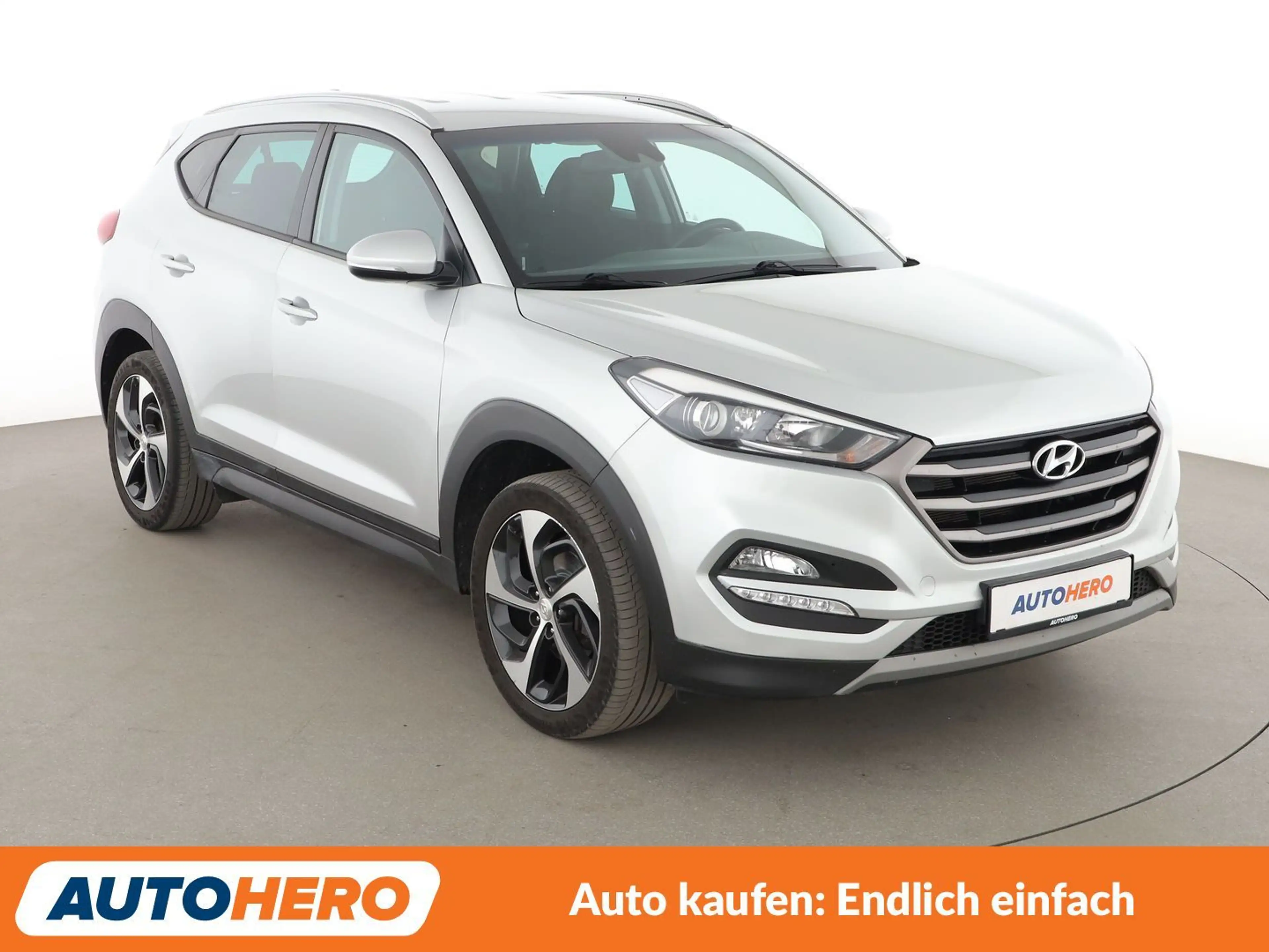 Hyundai TUCSON 1.7 CRDi Advantage blue 2WD *NAVI*TEMPO*CAM* — photo 8