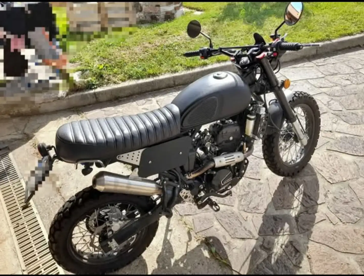 Verve Moto Tracker 250 i Black - 1