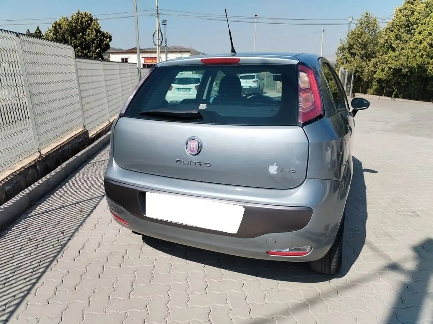Fiat Punto Evo PUNTO EVO 1.3 MULTIJET 16V 85 S Grey - 2
