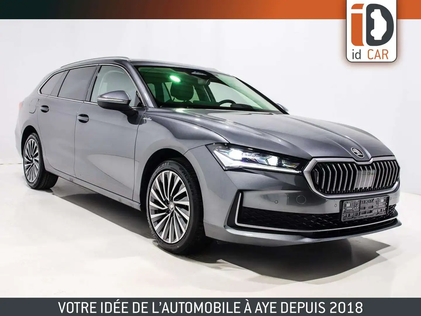 Skoda Superb COMBI 1.5 eTSI DSG LAURIN \u0026 KLEMENT CUIR LED  Gris - 1