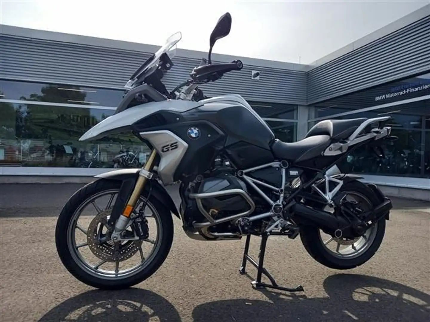 BMW R 1250 GS bijela - 1
