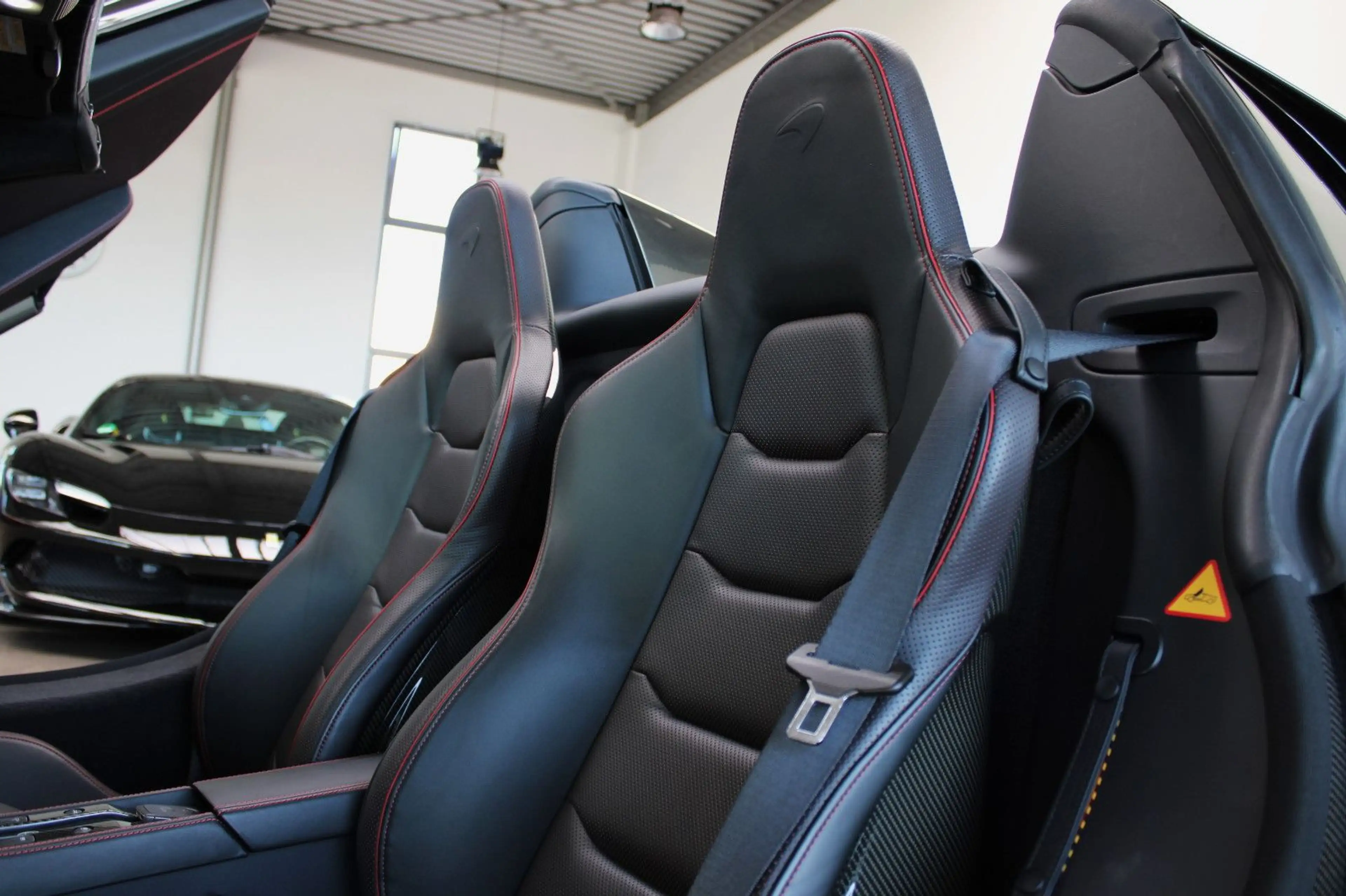 McLaren 650S Spider 650S SPIDER 1.HAND | 4750KM | CARBON | KERAMIK — photo 14