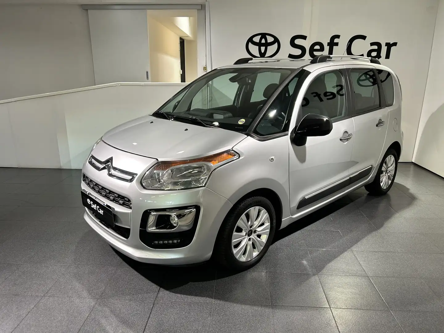 Citroen C3 Picasso C3 Picasso PureTech 110 Exclusive Plateado - 1