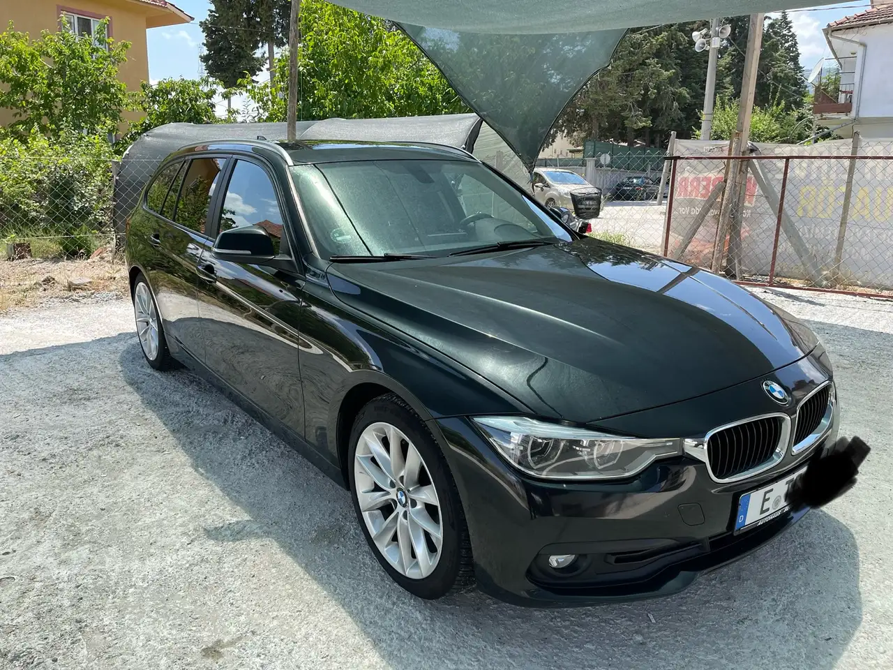BMW 320