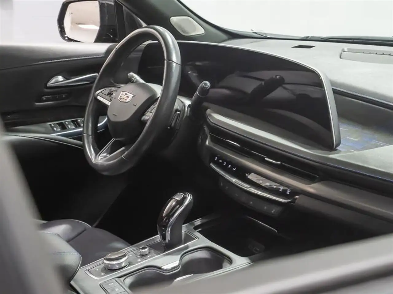 Cadillac XT4 снимка Cadillac XT4
