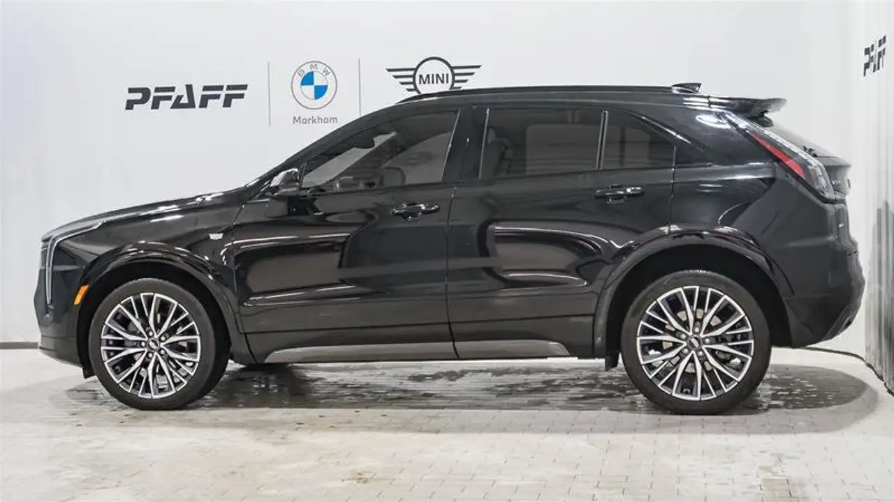 Cadillac XT4 снимка Cadillac XT4