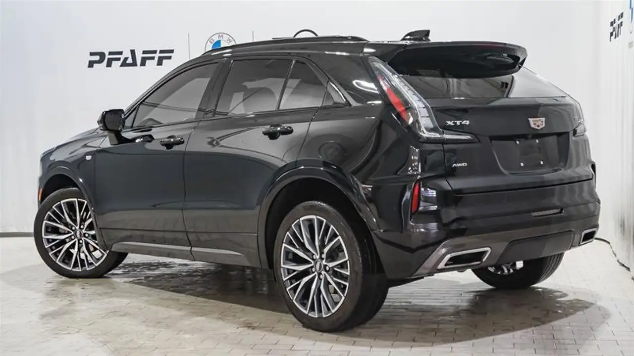Cadillac XT4 снимка Cadillac XT4