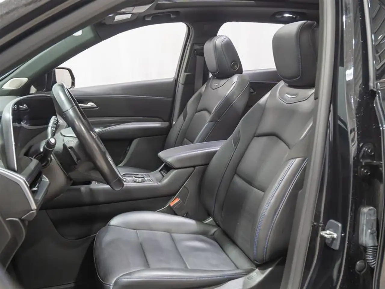 Cadillac XT4 снимка Cadillac XT4