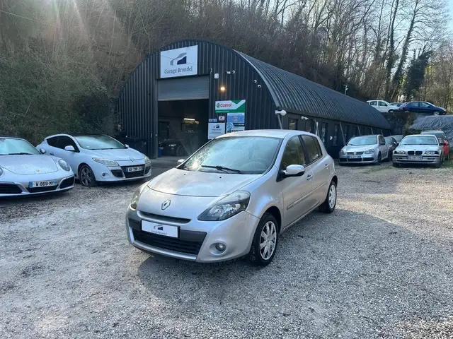 Renault Clio III 1.5 dCi 85cv Phase 2 2ème main