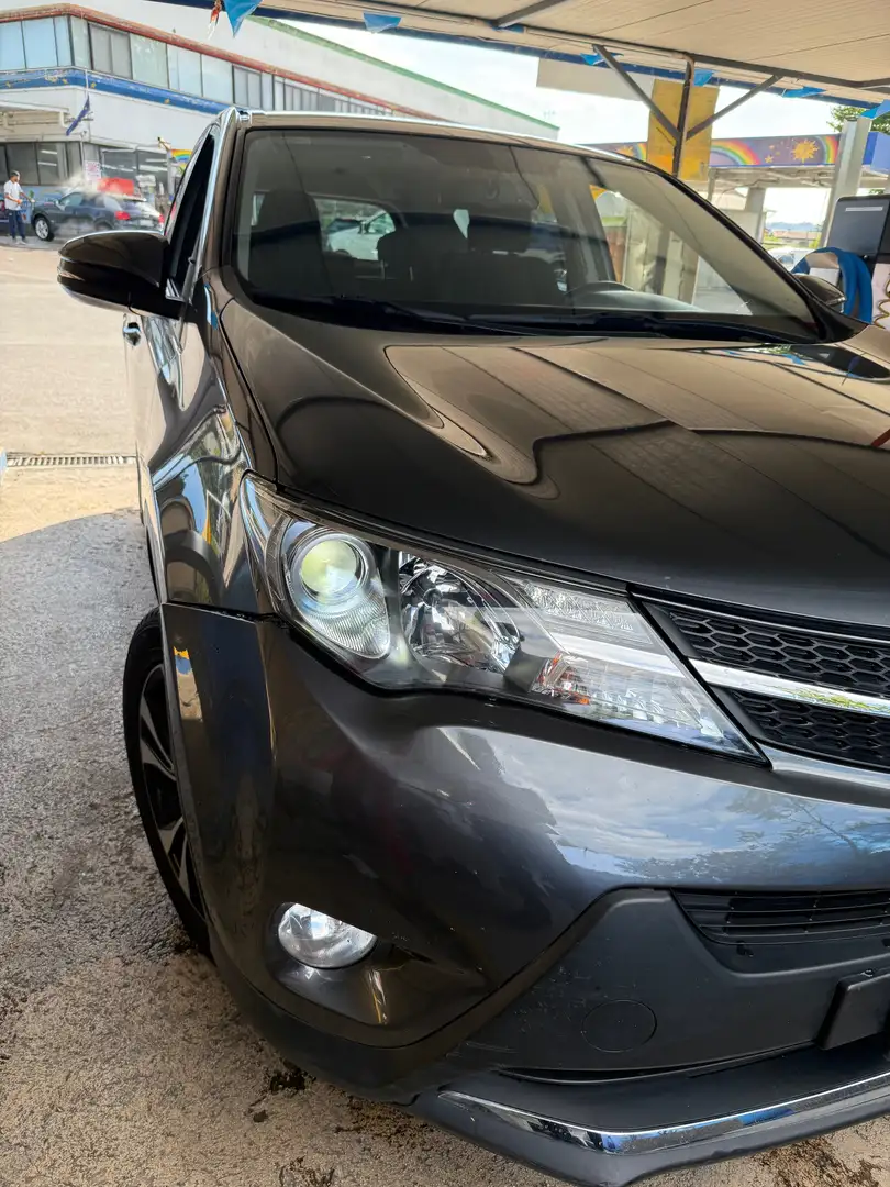 Toyota RAV 4 Rav4 2.2 d-4d Active 4wd 150cv mt Grigio - 2