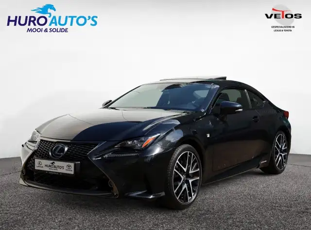 Lexus RC 300h F Black Edition
