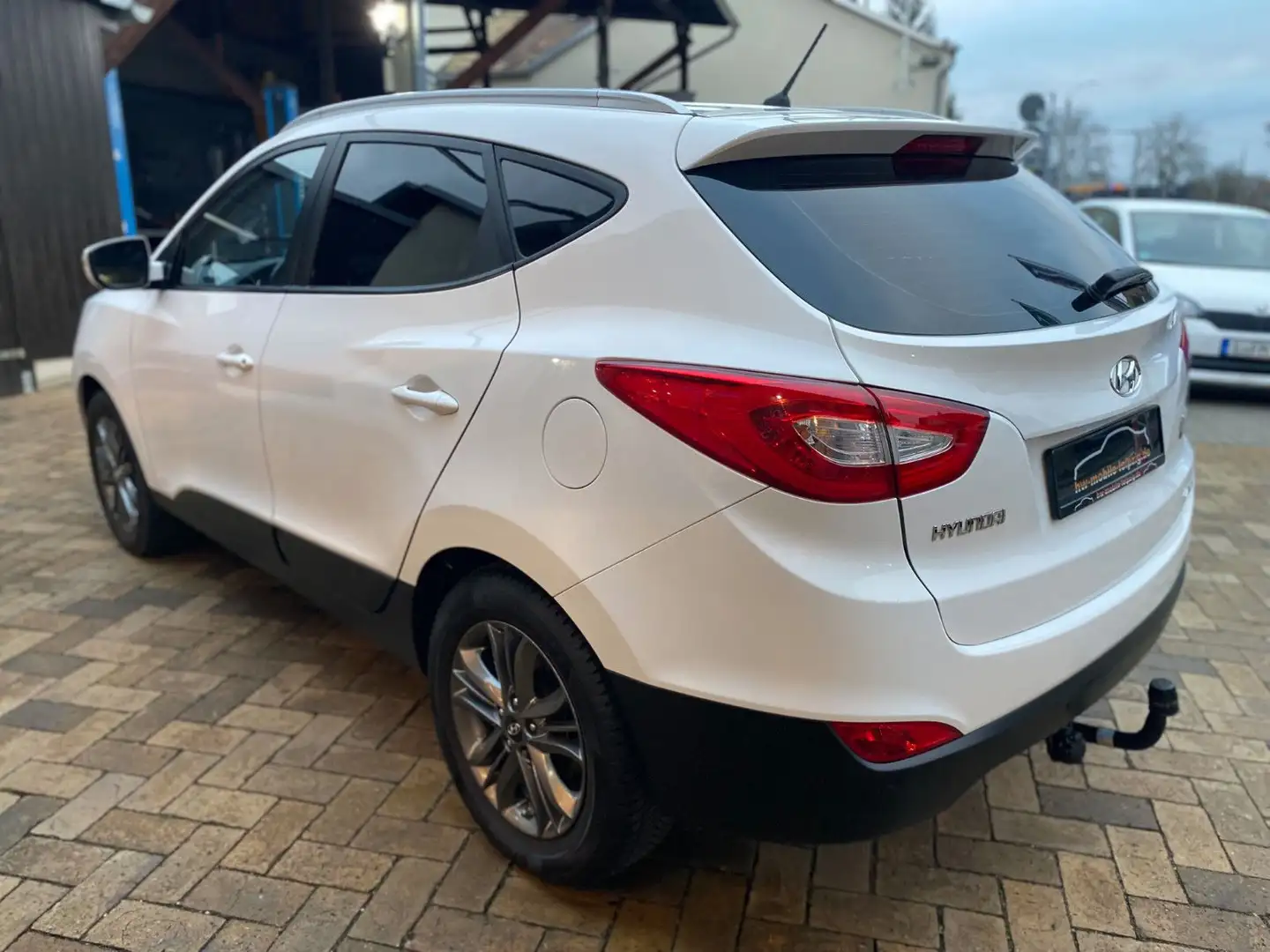 Hyundai iX35 2.0 CRDi Trend AWD SHZ Tempomat AHK ... Blanc - 2