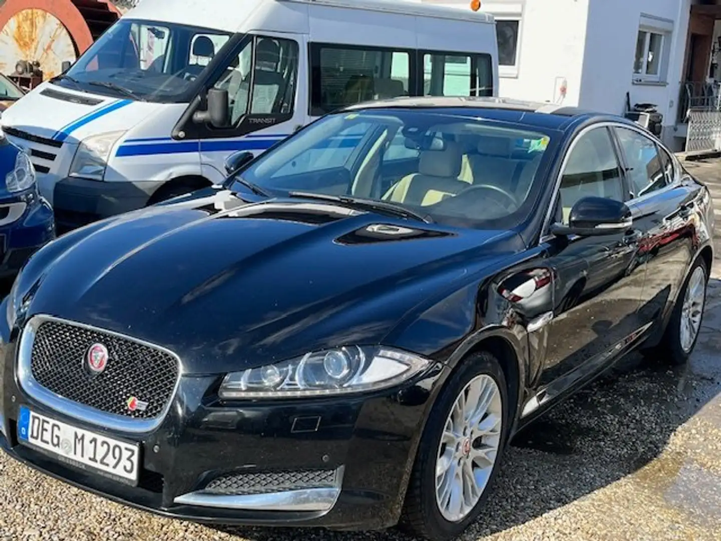 Jaguar XF 3.0 V6 Diesel Negro - 2