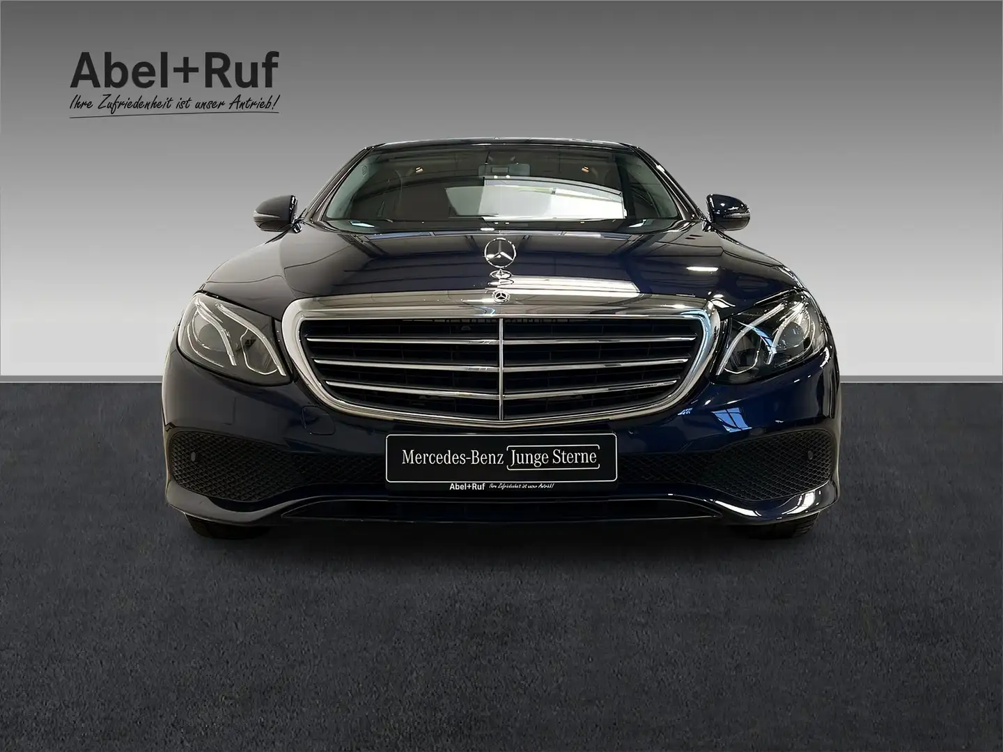 Mercedes-Benz E 220 d Limo LED+Kamera+Standheizung+Sitzheizung Azul - 2
