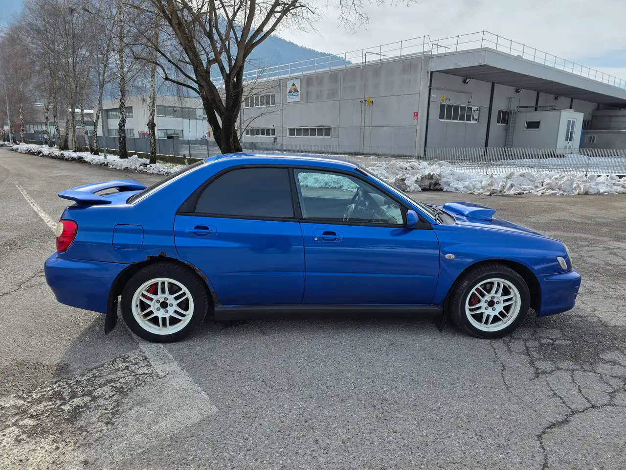 Subaru Impreza Berlina 2.0i WRX 4x4 218 cv WR Blu Mica 02C, foto 4