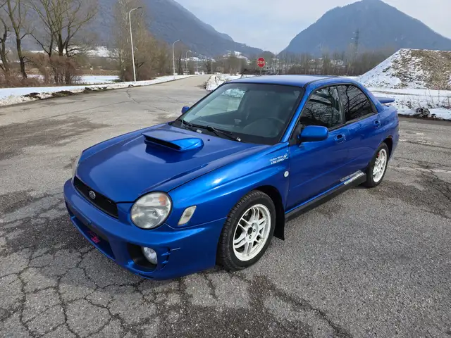 Subaru Impreza Berlina 2.0i WRX 4x4 218 cv WR Blu Mica 02C