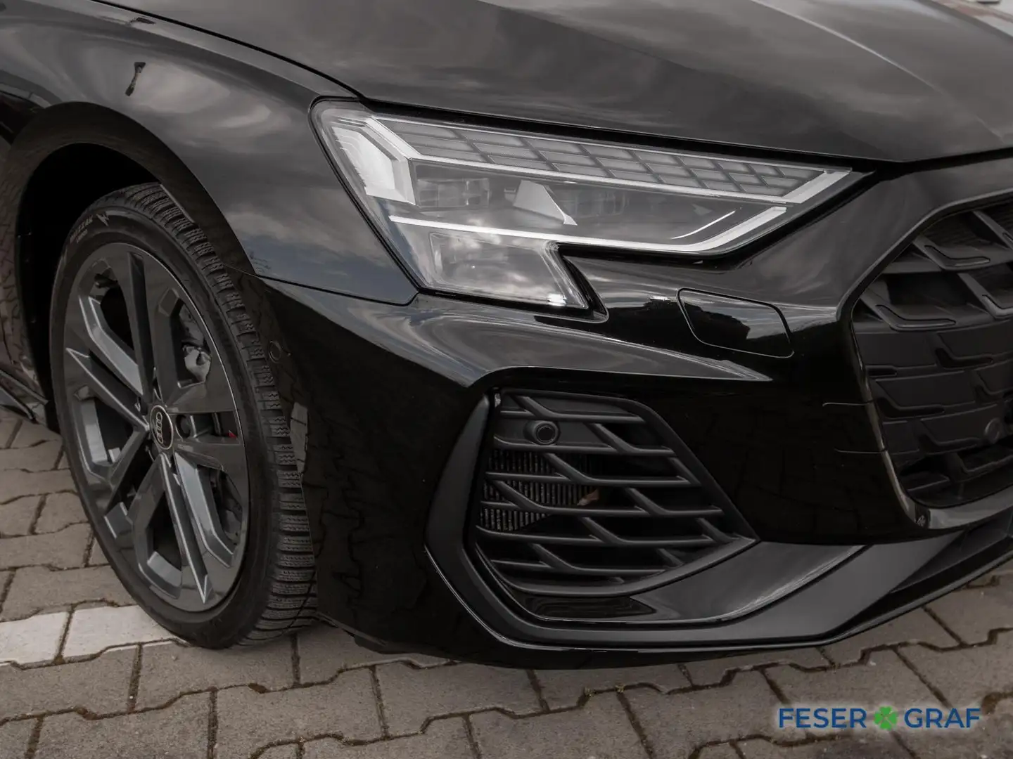 Audi S3 Sportback TFSI Stronic,Matrix,SONOS,Pano,Navi+,ACC Zwart - 2