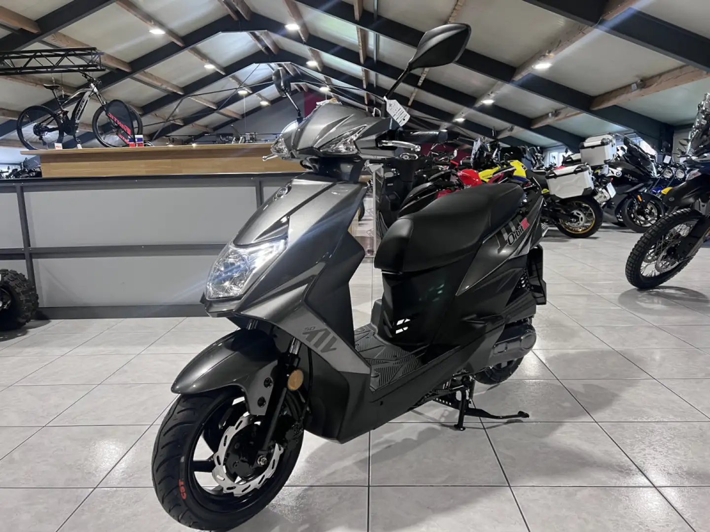 SYM Orbit III 50 Classe A 25 Km/h Noir - 2