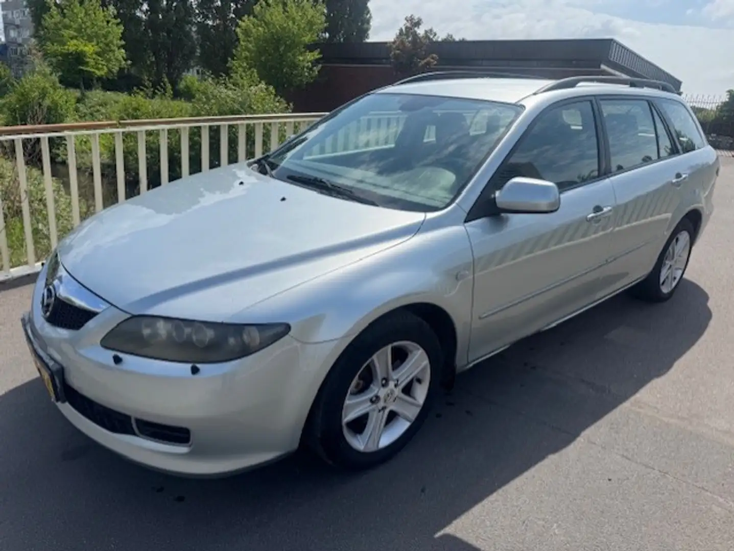 Mazda 6 Sportbreak 1.8i Touring Grijs - 1