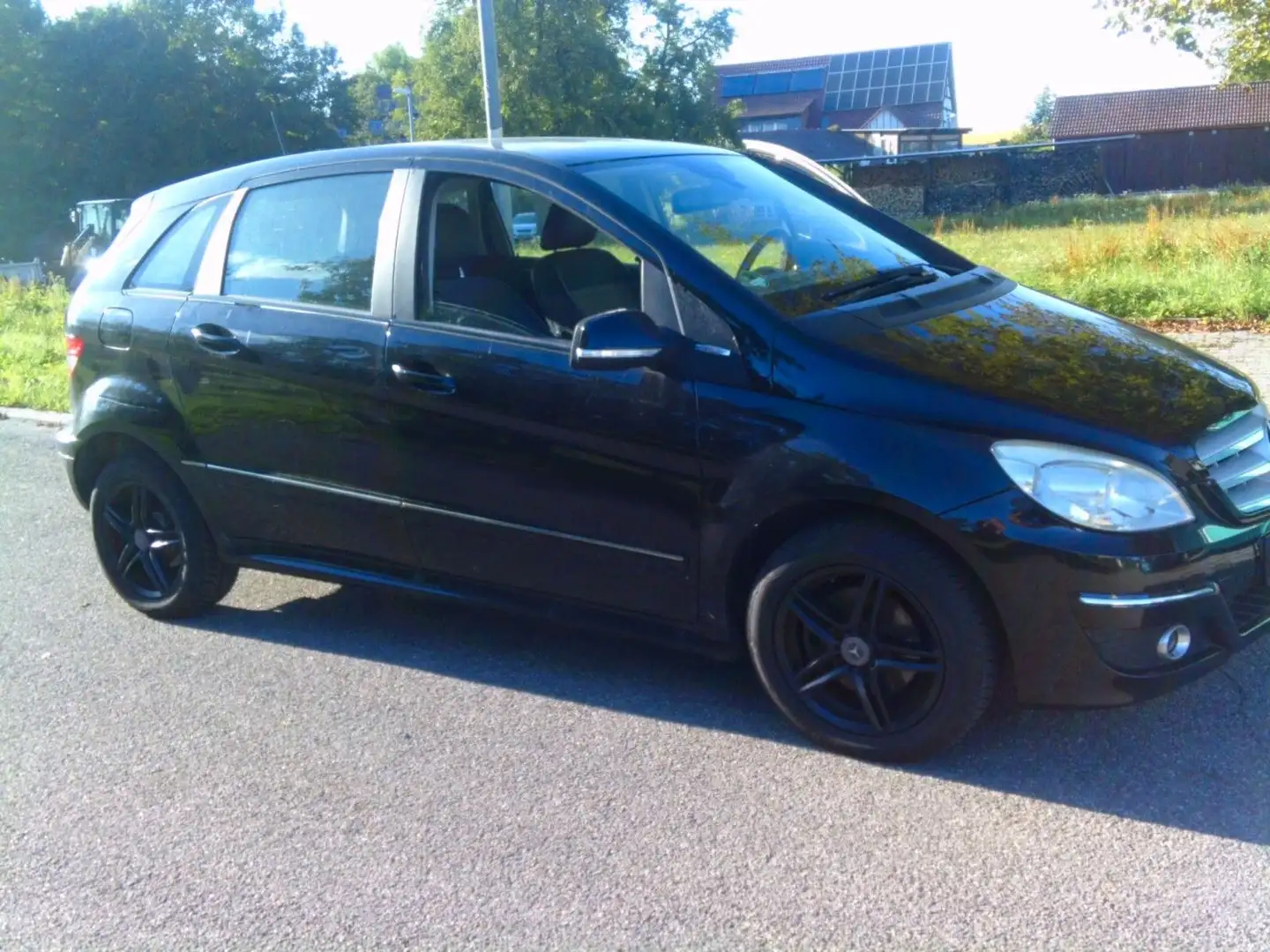 Mercedes-Benz B 180 B -Klasse B 180 NGT Erdgas Automatik Schwarz - 2