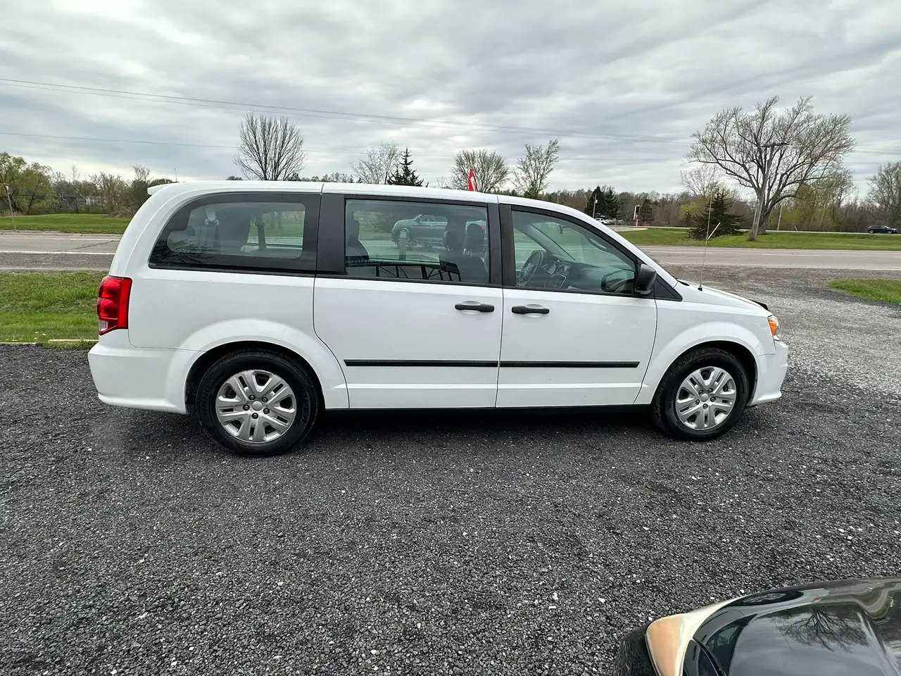 Dodge Grand Caravan снимка Dodge Grand Caravan