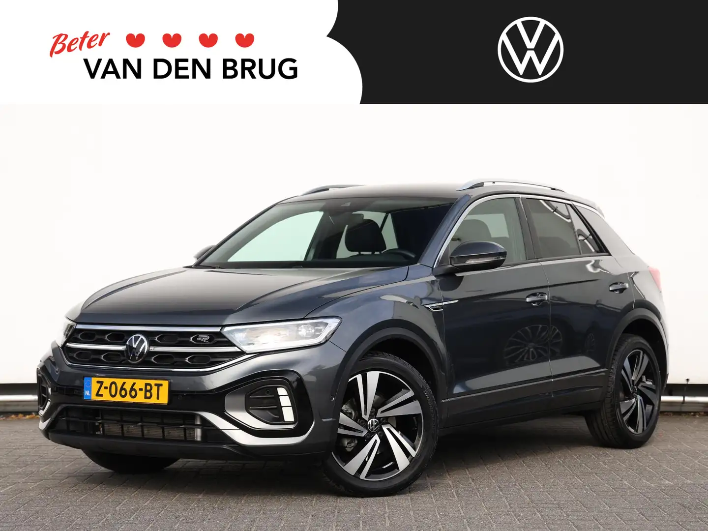 Volkswagen T-Roc 1.5 TSI R-Line 150PK DSG | Led | Navigatie | Dodeh Grigio - 1