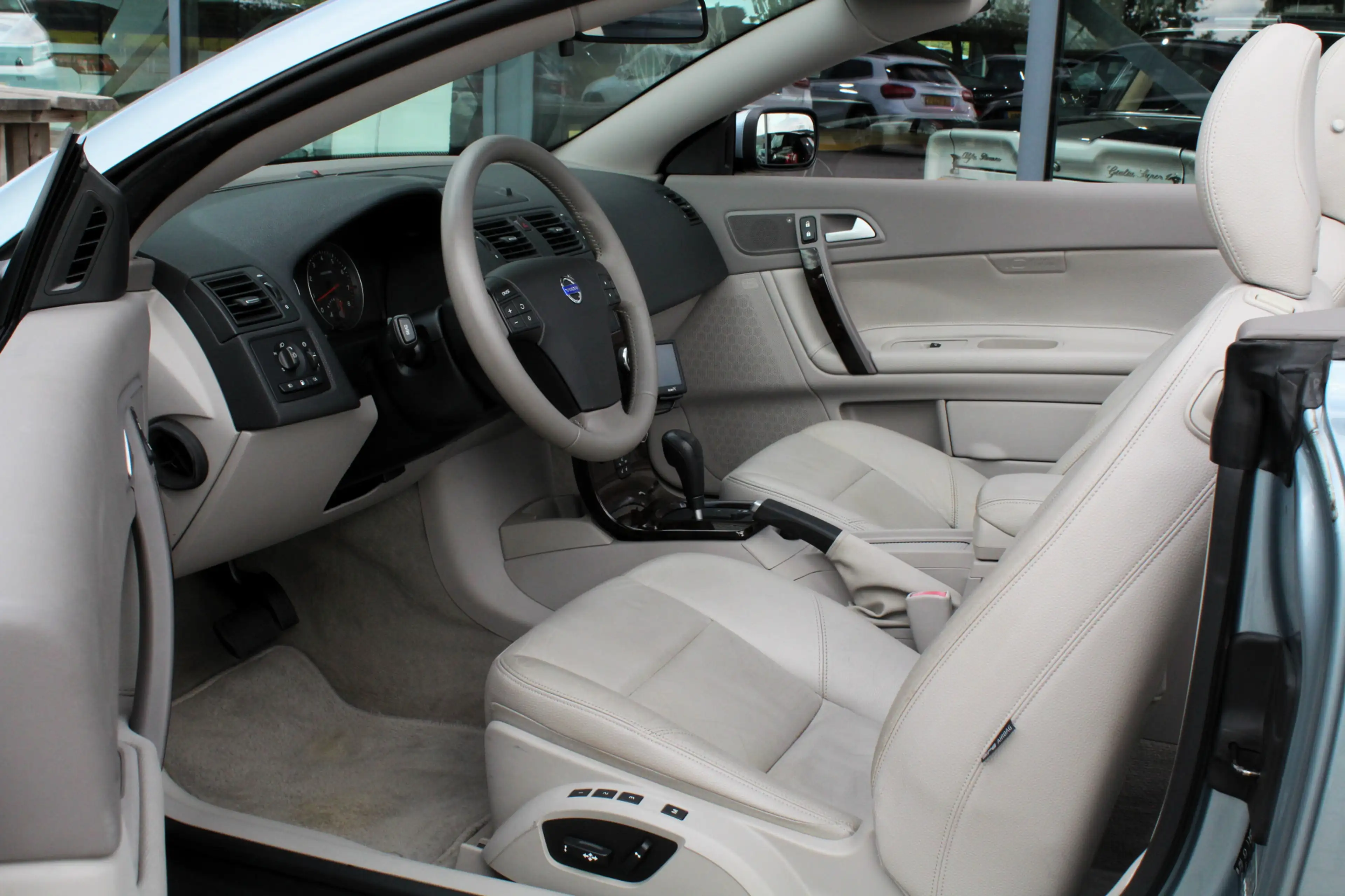 Volvo C70 Convertible 2.4i 170pk Summum AUTOMAAT NL-auto! 2e — photo 5