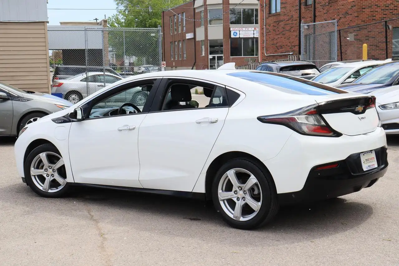 Chevrolet Volt снимка Chevrolet Volt
