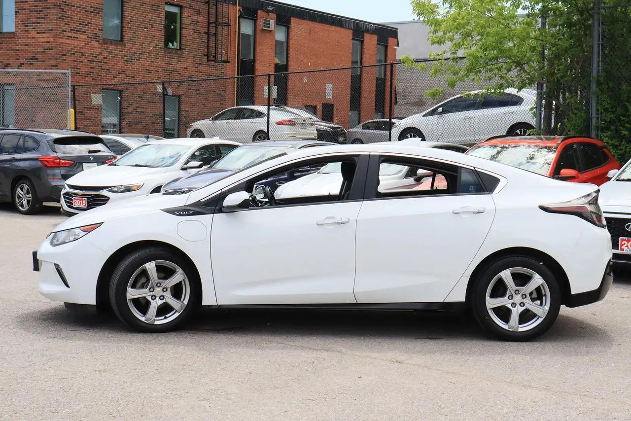 Chevrolet Volt снимка Chevrolet Volt