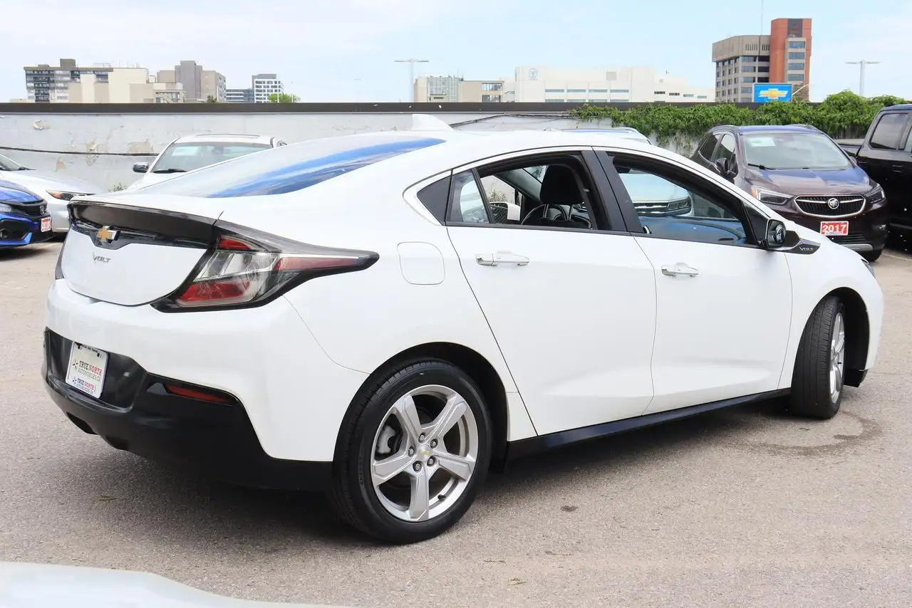 Chevrolet Volt снимка Chevrolet Volt