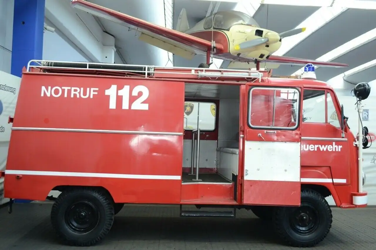 FAUN F24 DL LF8 DIESEL Feuerwehr, foto 5