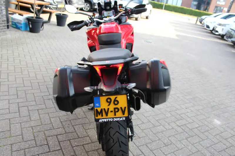Ducati Multistrada V2 S - foto 3