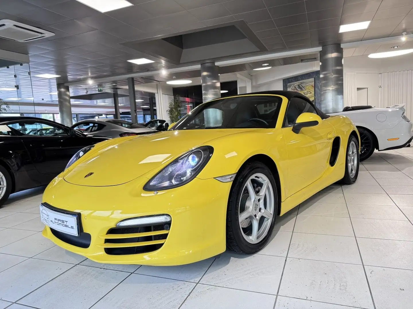 Porsche Boxster (981) 2.7 265CH PDK Gelb - 1